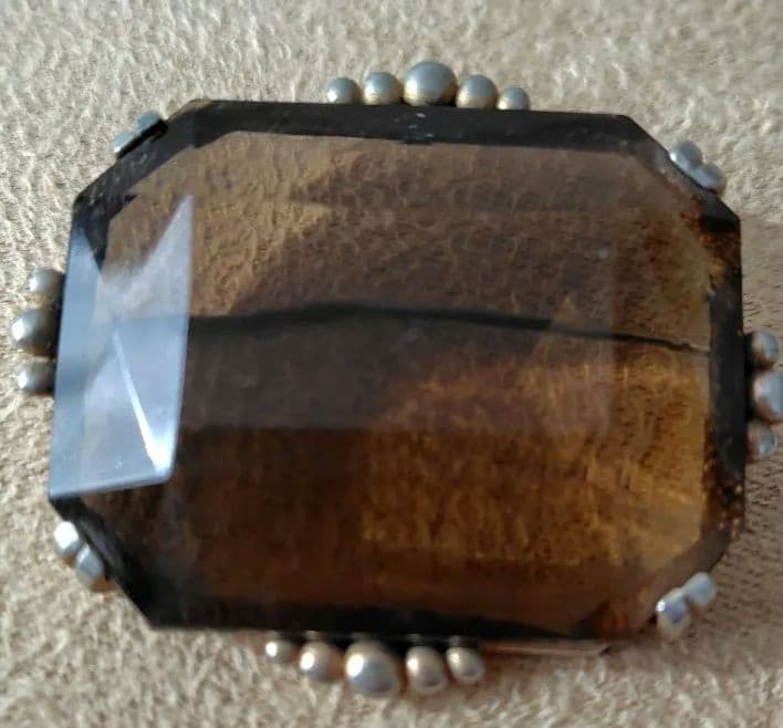 ヴィンテージ　カットガラス　ブローチ　②