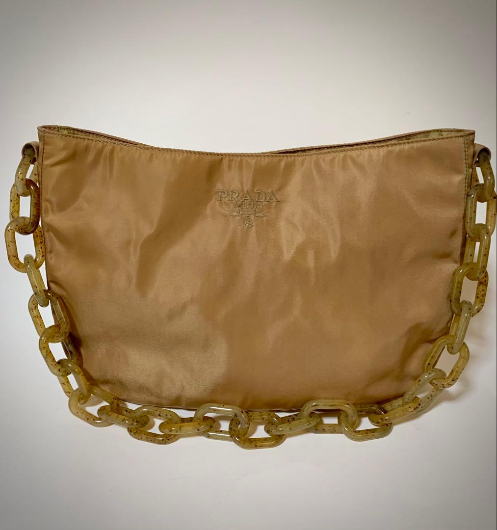 プラダ　チェーンショルダーバッグ　ハンドバッグ