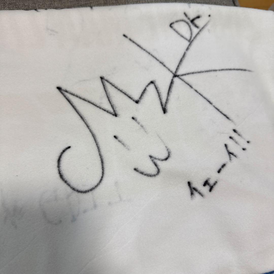 Lonesome_Blue サイン入りタオル