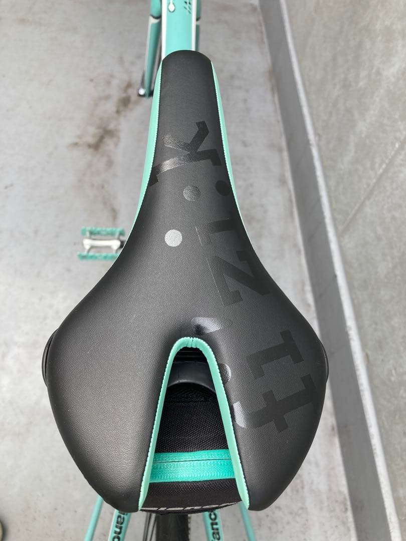 自転車本体 Bianchi IMPULSO SHIMANO TIAGRA