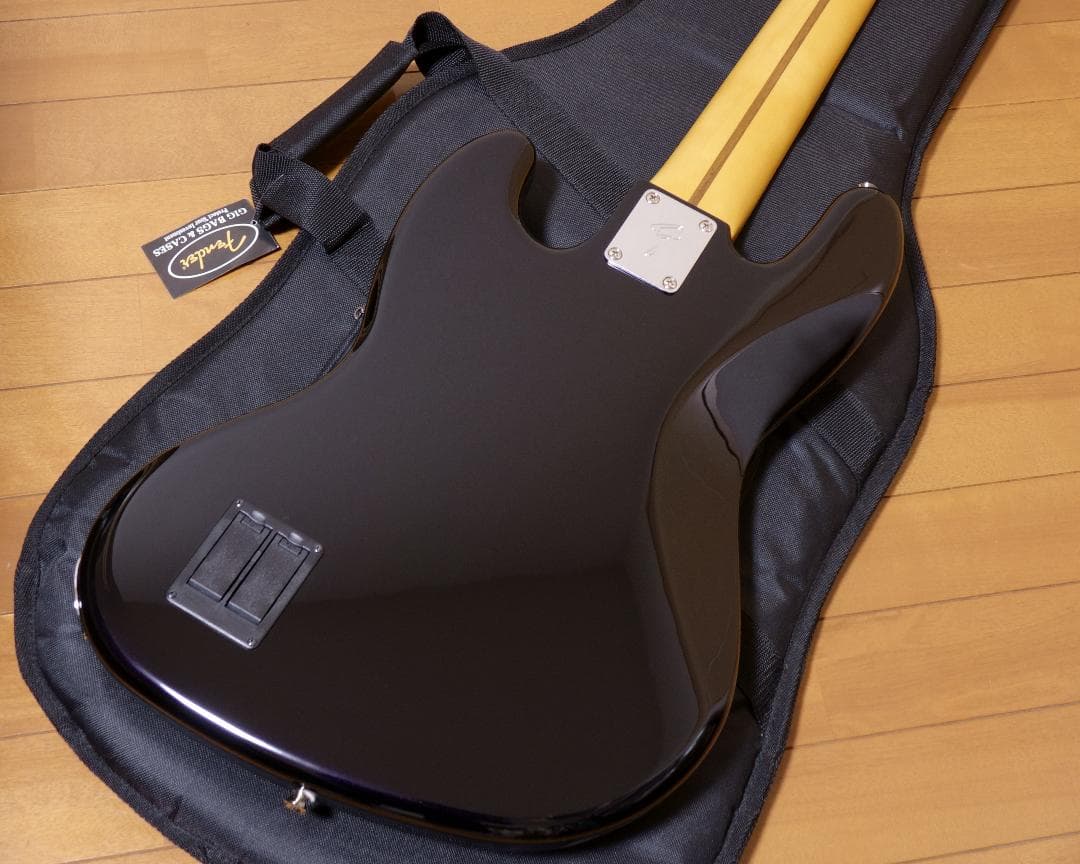 Fender Player II Modified JazzBass 5弦ベース