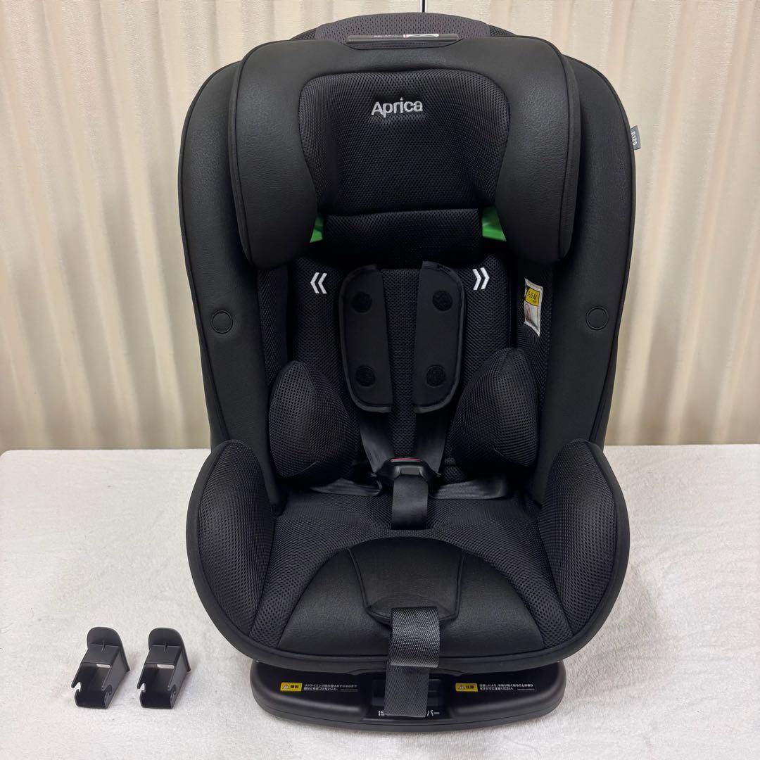 クリーニング済　☆美品☆　アップリカ　フォームフィット　ISOFIX　ブラック