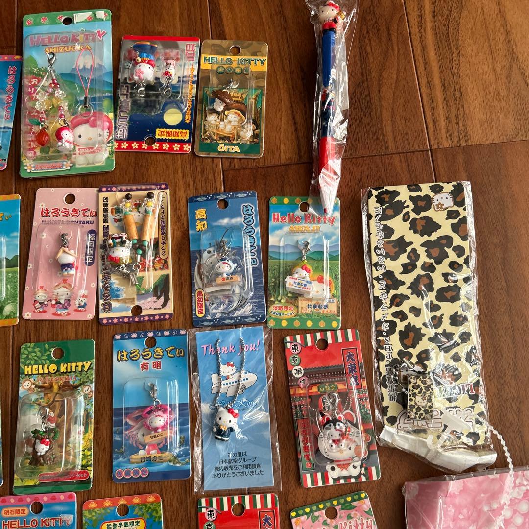 ご当地ハローキティ チャーム サンリオ キーホルダー 等コレクション