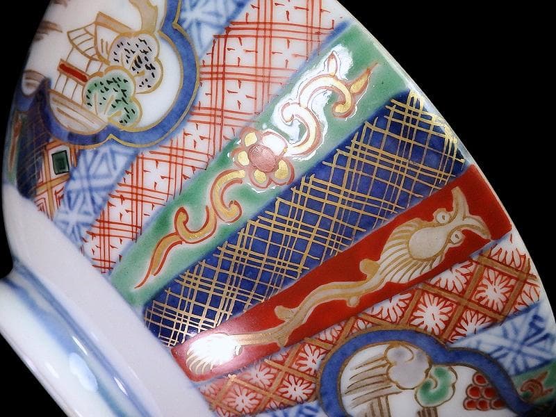 九谷　大聖寺伊万里　金襴手　山水　紋章の図　蓋茶碗　２客　361AS-DAl