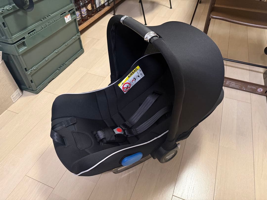 アップリカ ベビーシート サンシェード付きisofix