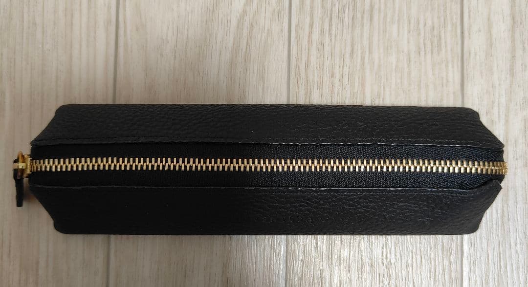 BONAVENTURA　ペンケース　シュリンクレザー 黒