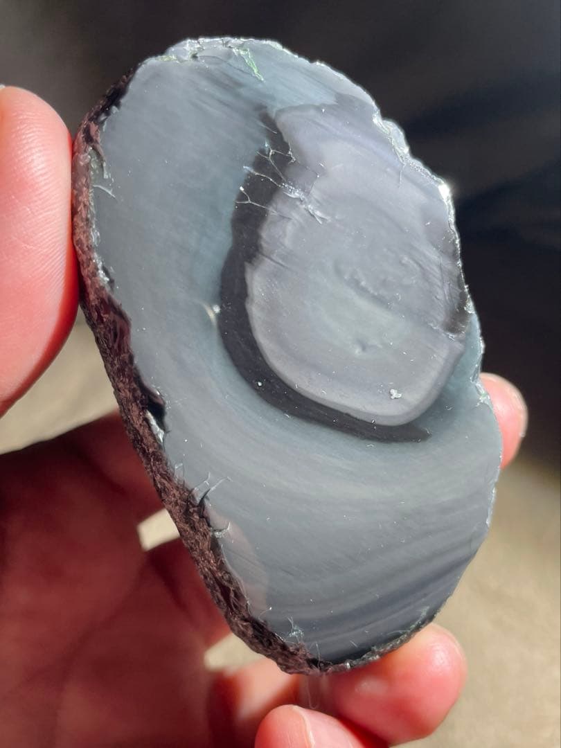 研磨品　十勝石玲瓏　ホワイトベースピンク・グリーンレインボーオブシディアン