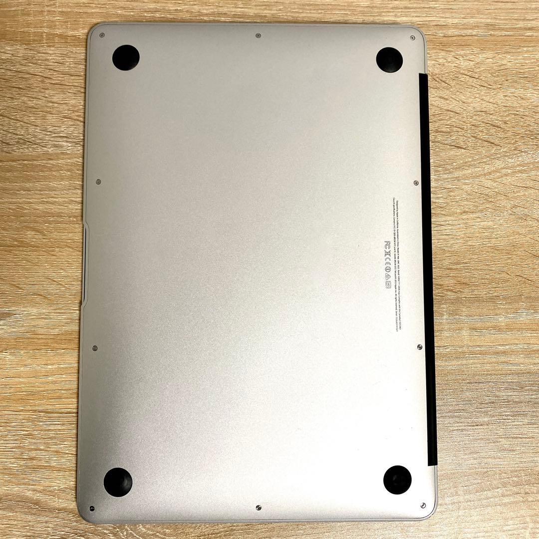 MacBook Air(MacOS2022年／MacOffice／新品バッテリー