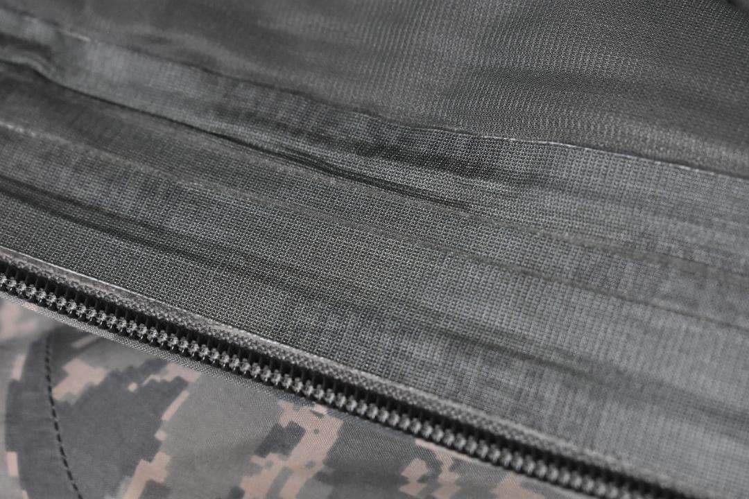 ＠美品 米軍実物 ECWCS ACU UCP ゴアテックス パーカーj572