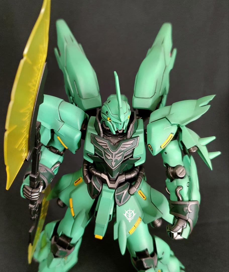 ガンプラ 塗装済 完成品 HGUC 1/144 シナンジュ ララア専用