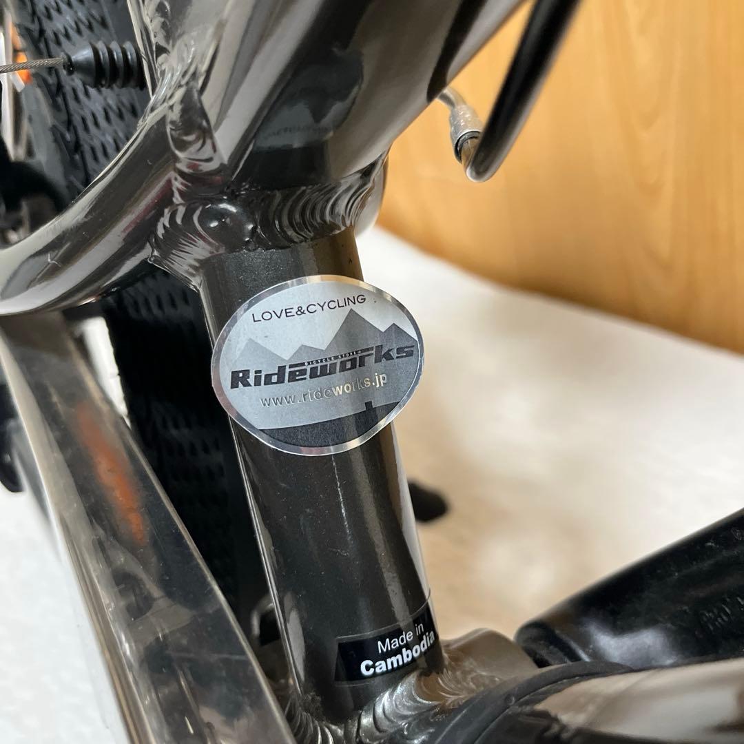 SPECIALAIZED JETT 16 グロススモーク/フレークシルバー