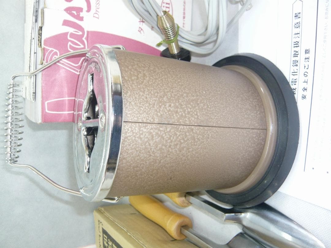 ①　タキイ和裁電化鏝　ランプ付　和裁コテ　和裁こて　鏝２本付　未使用保管品