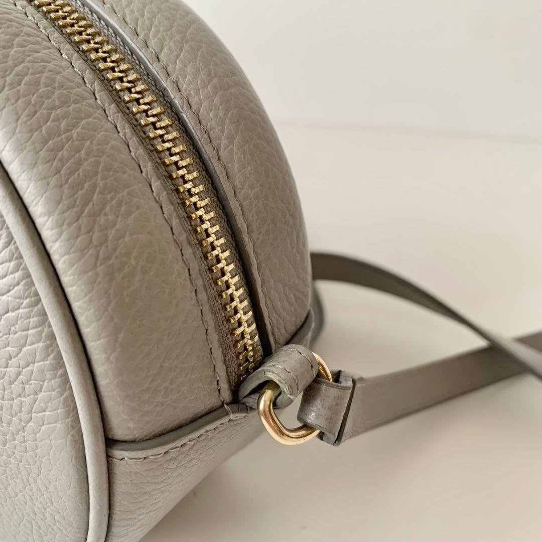 【FURLA】フルラ　ショルダーバッグ　カメラバッグ　グレー　ライトグレー