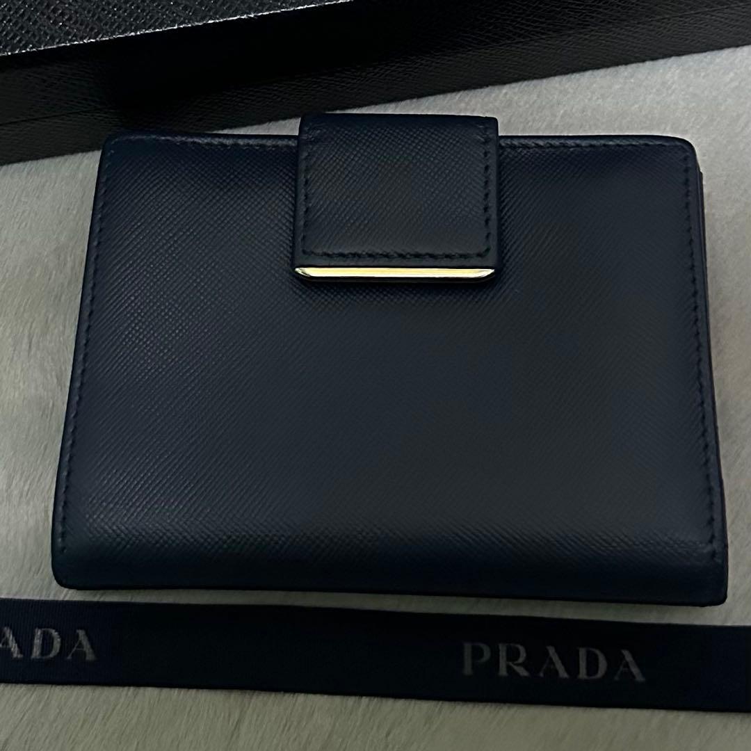 PRADA プラダ　折り財布　ゴールドロゴ ブルー　サフィアーノレザー