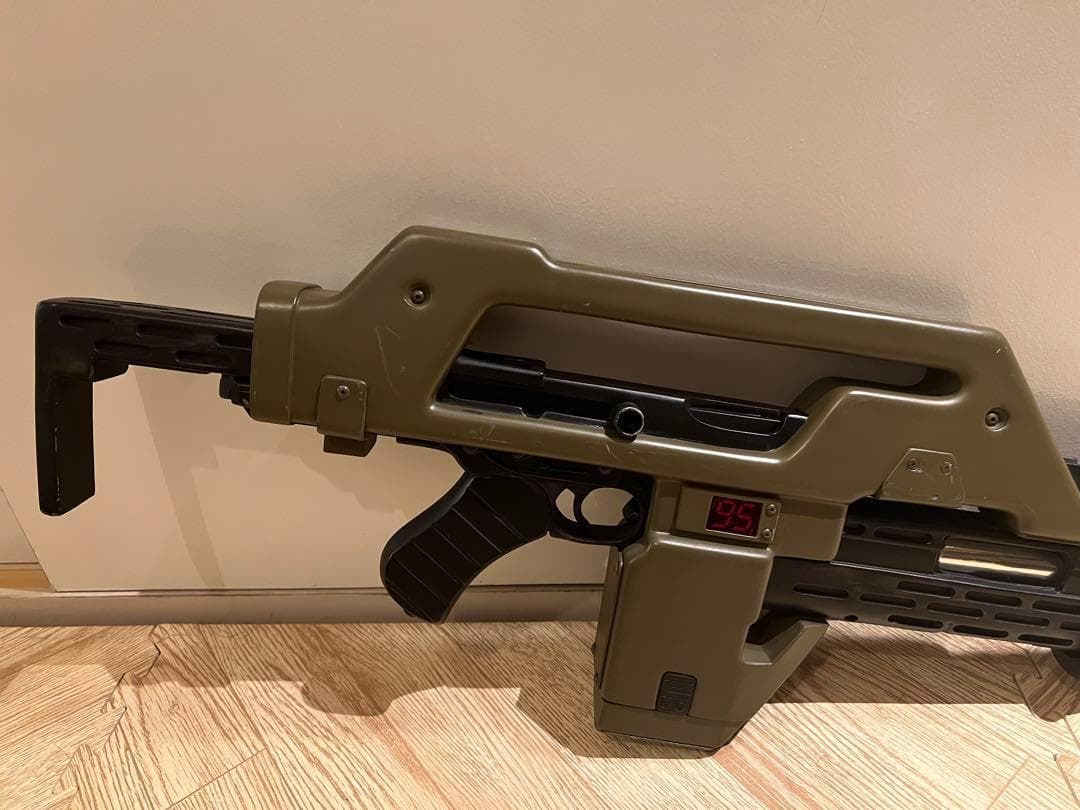 エイリアン２ １/１スケールＭ４１Ａパルスライフル ハリウッドコレクティブルズ