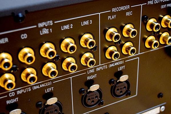 a*o様 ACCUPHASE E-560 純A級 ハイエンド　元箱発送　アキュフ