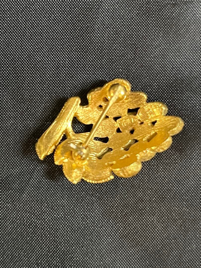 Trifari トリファリ 碌山 など ヴィンテージ ブローチ おまとめ