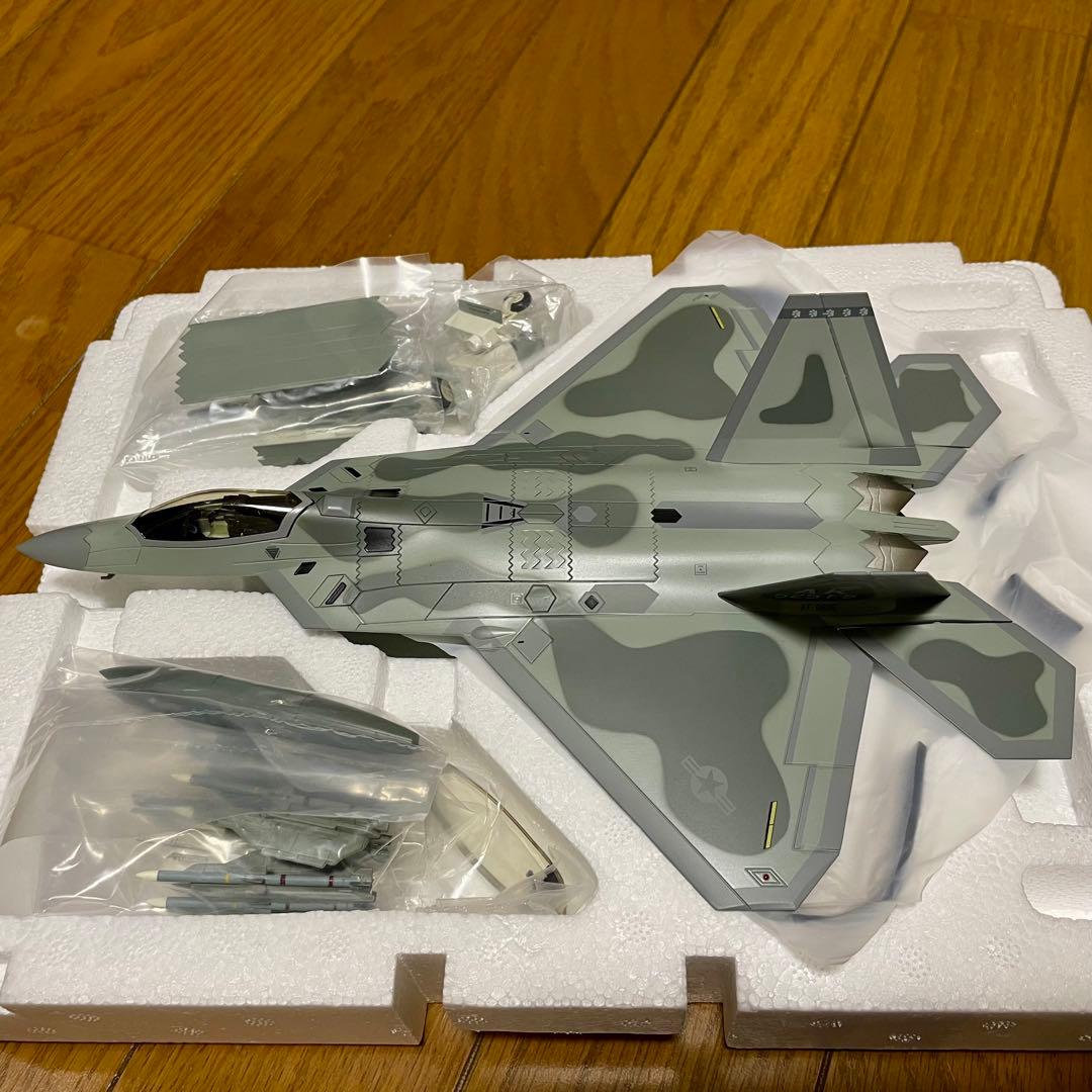 【未使用品】HOBBYMASTER F-22A RAPTOR HA2825