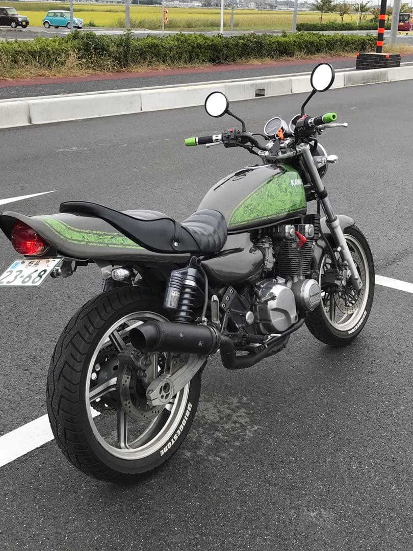 ゼファー 400 外装　ラップ塗装　最終値下げ！