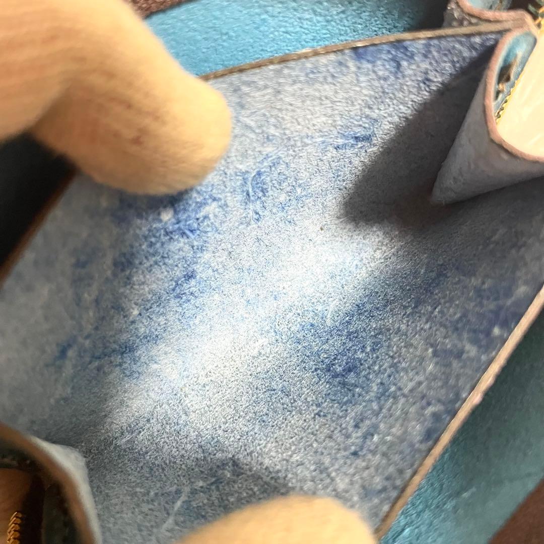 限定色/ヘルツ　財布　コンパクト　ラウンドファスナー　セルリアンブルー　レザー