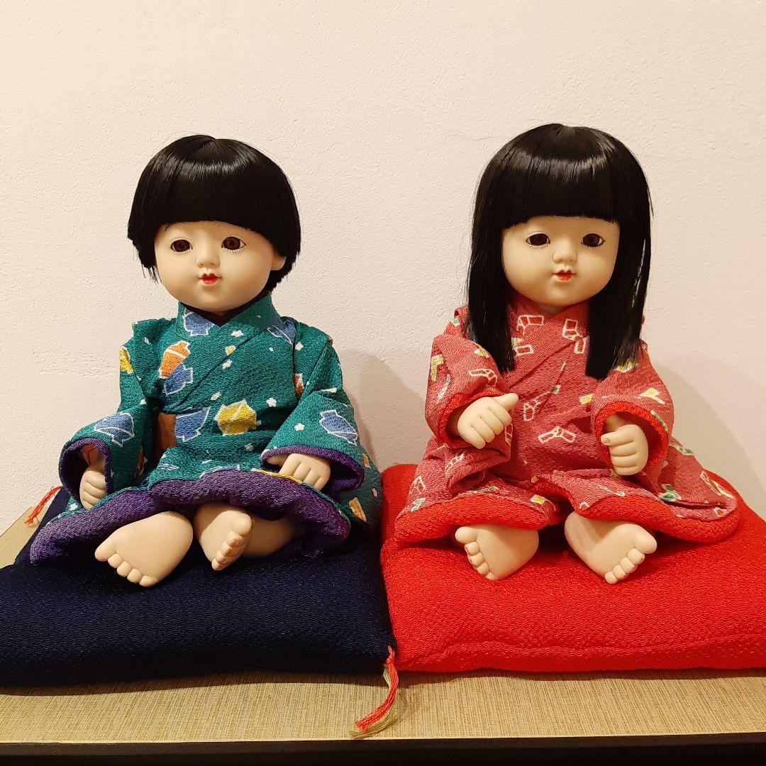 童人形　男の子　女の子　ガラスケース付き　お座り抱き人形　日本人形