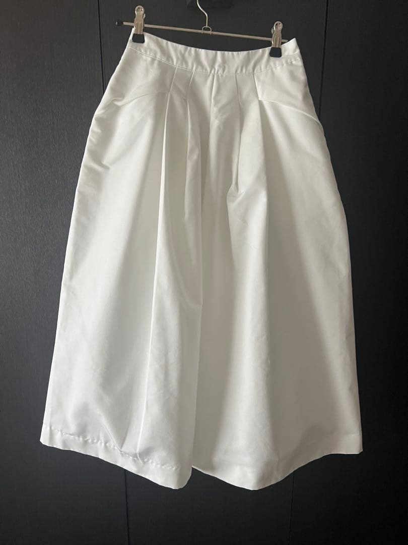 Nala Dress pants white ナラ　ドレスパンツ　ホワイト