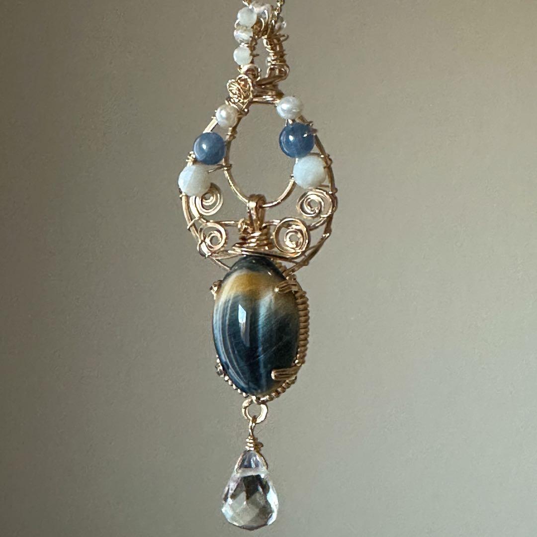 キャッツアイが美しいホークスアイの14kgfワイヤージュエリー