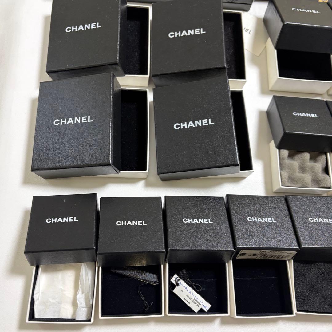 シャネル　アクセサリーケース　空箱　30個セット