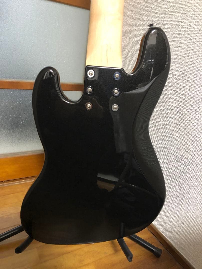 Squier/Affinity Series Jazz Bass Ⅵ 6弦ベース