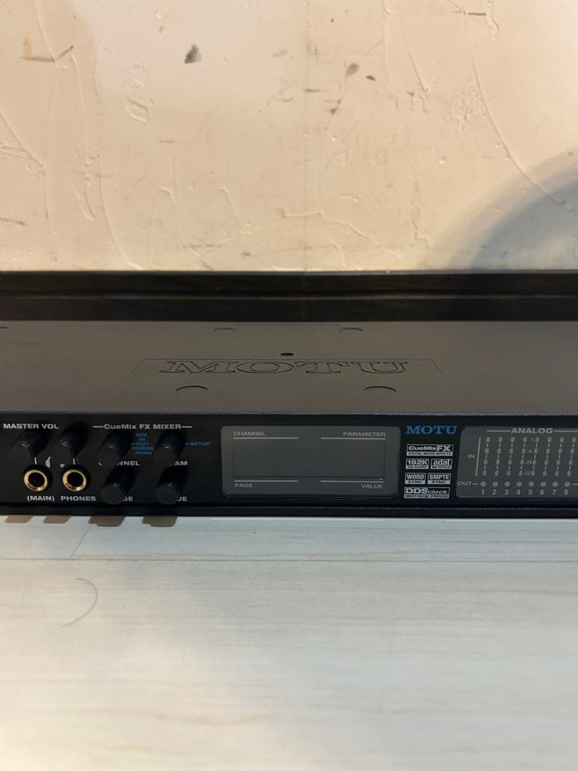 MOTU 828 Mk3 Hybrid オーディオインターフェイス