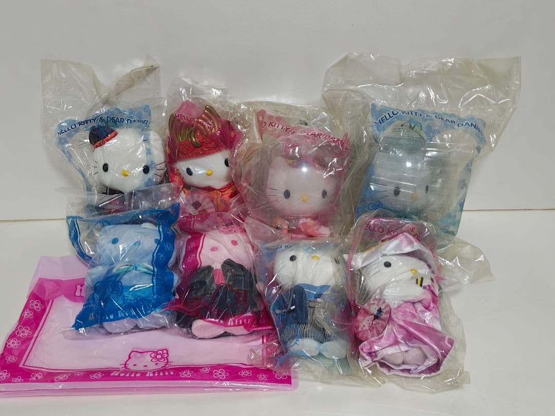2000年品 完全未開封キティ＆ダニエル マクドナルド限定 4ペア