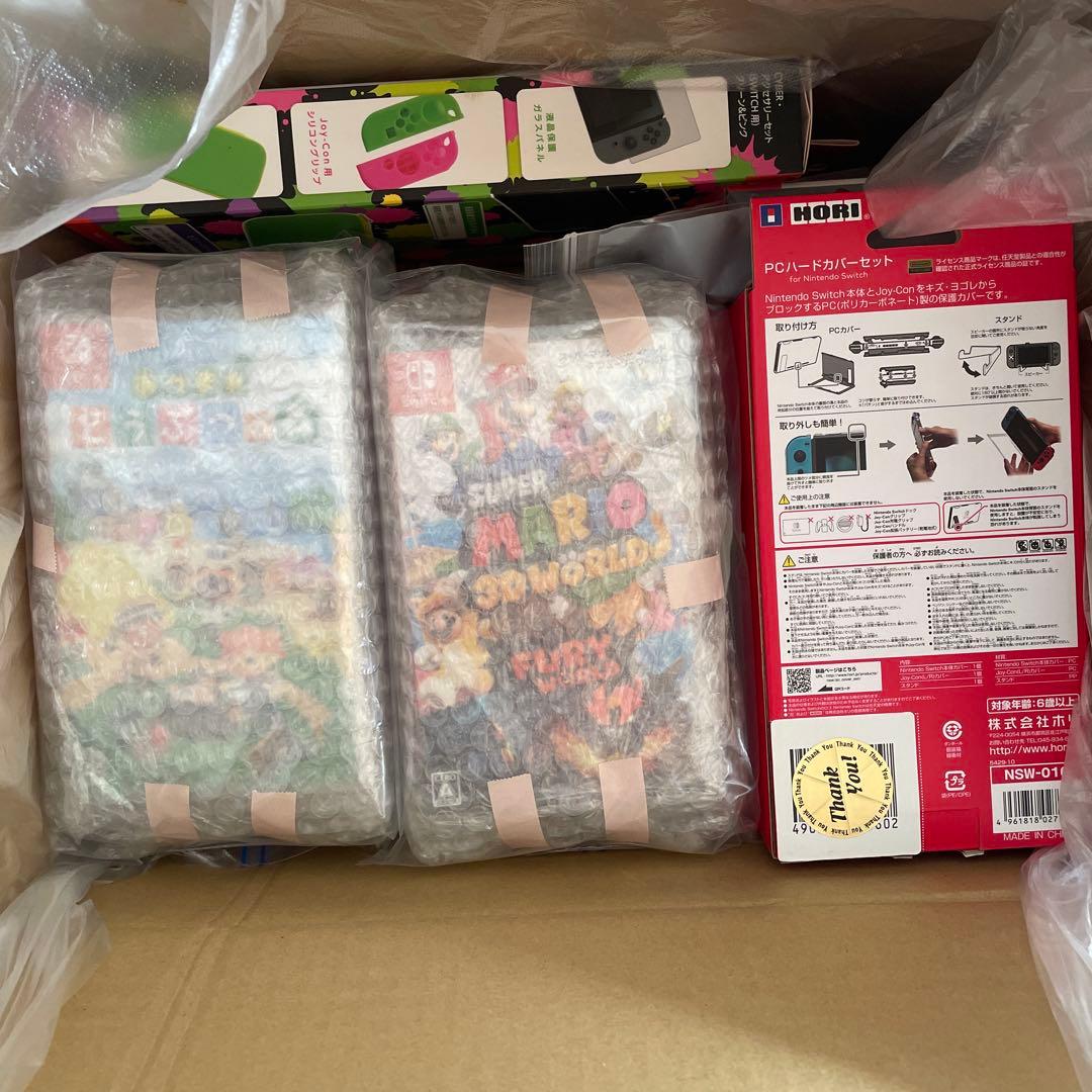 任天堂　Switch　本体　カセット10個　コントローラー　カバー付き