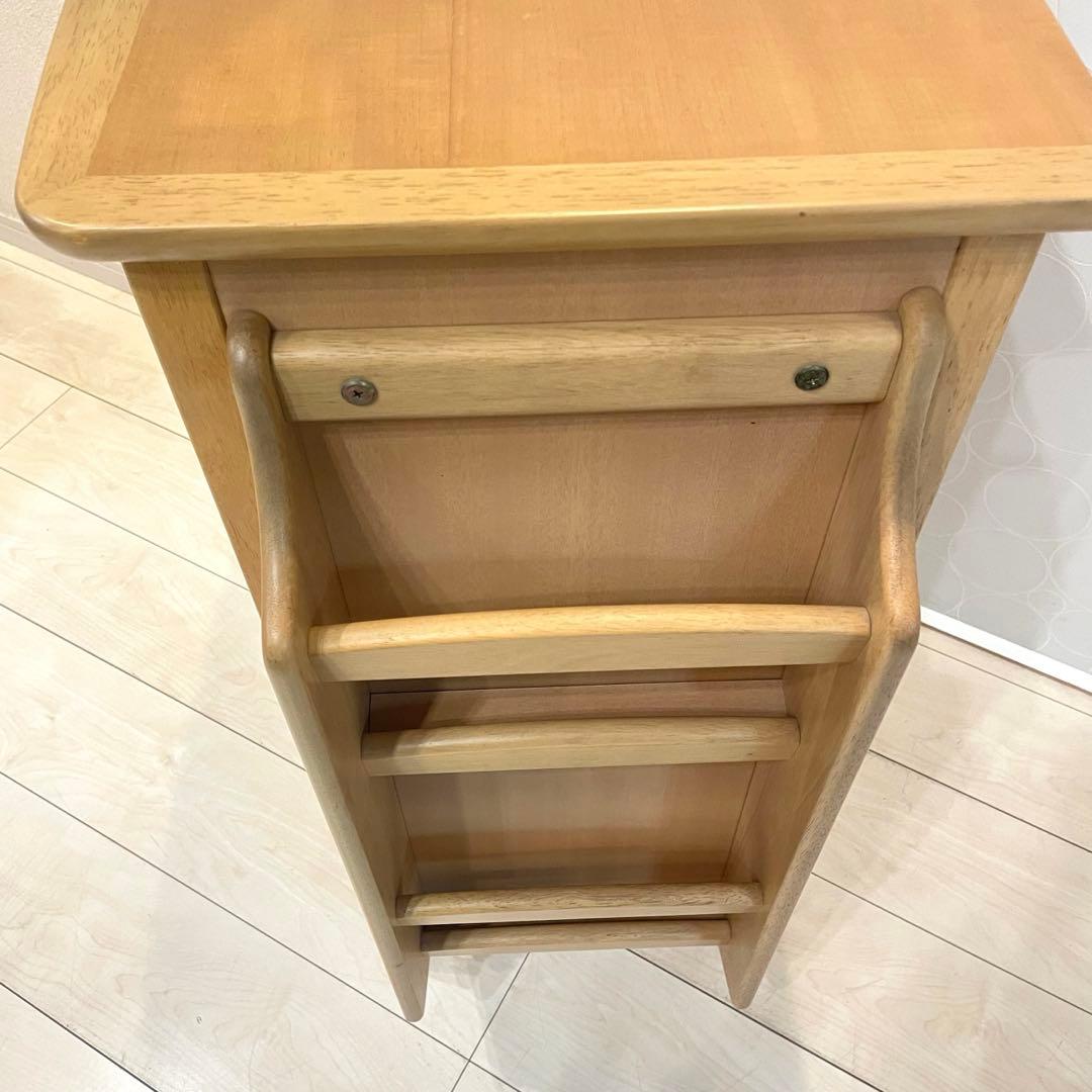 【美品】karimoku キャビネット 収納棚 ガラス扉 コンセント付