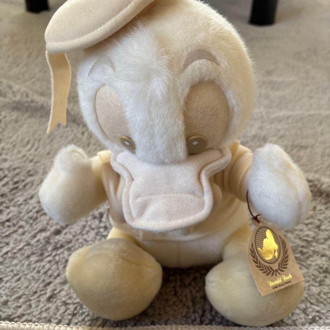 ドナルドダック ぬいぐるみ 帽子付き