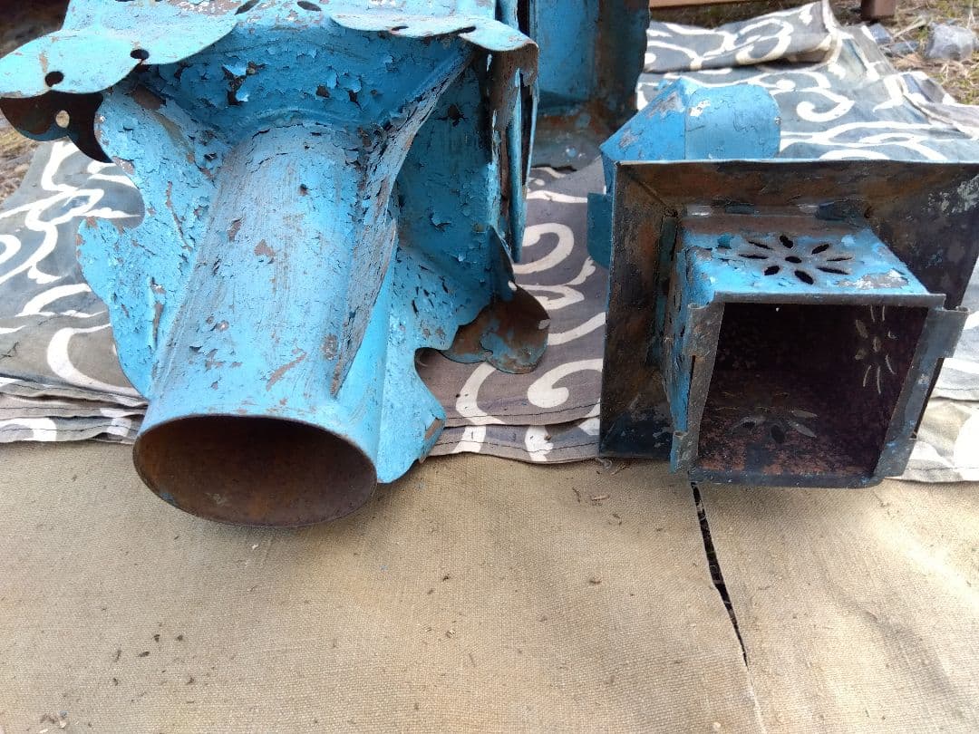 ♪昔のブリキ製の燈籠