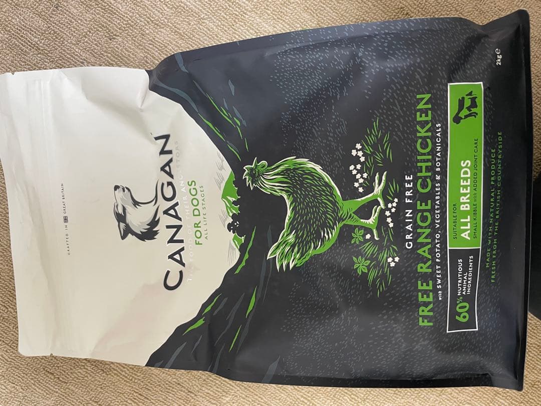CANAGAN チキン　ドッグフード　2kg
