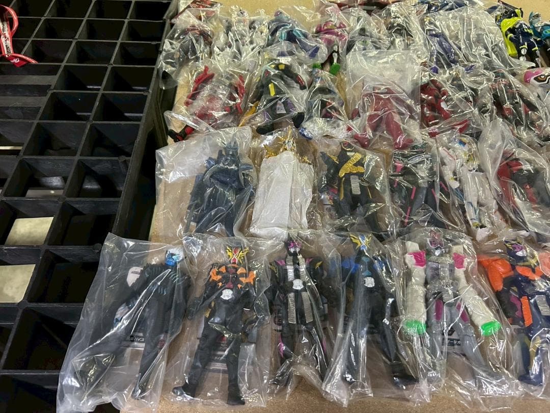 KS1 仮面ライダー フィギュア　まとめて大量　57体