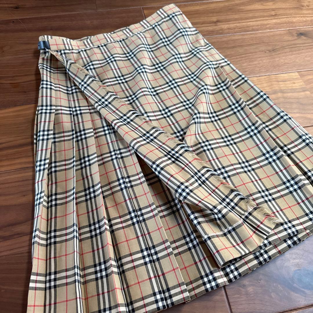 【虎】BURBERRYLondon バーバリーロンドン　チェック柄スカート