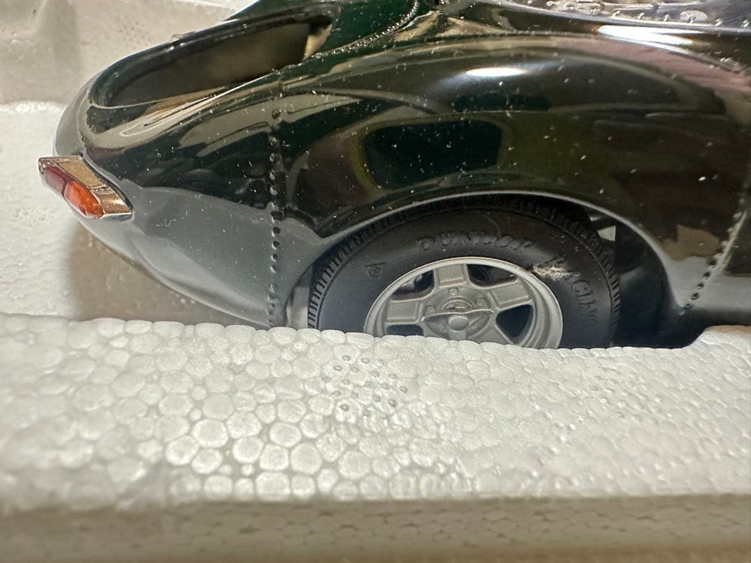 AUTOart オートアート1/18 JaguarXJ 13GREEN ジャガー