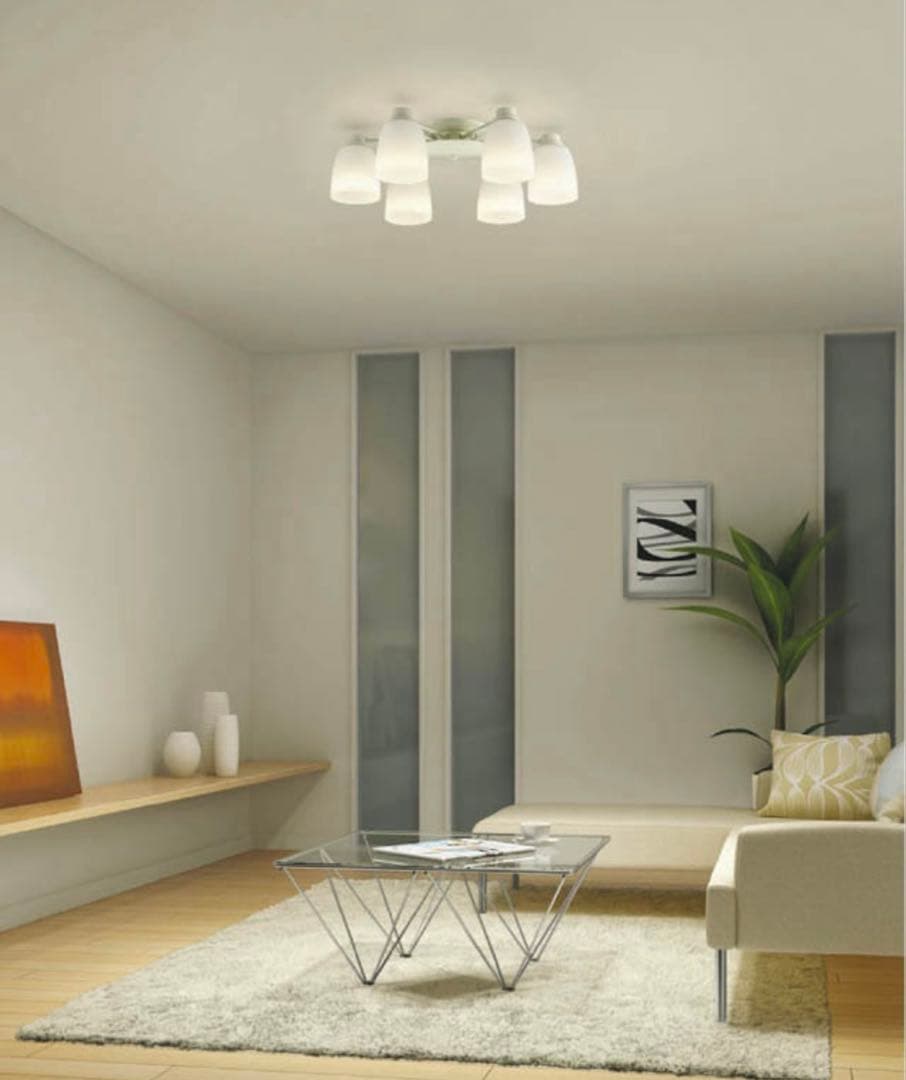 6灯シーリングライト ホワイト　ペンダント