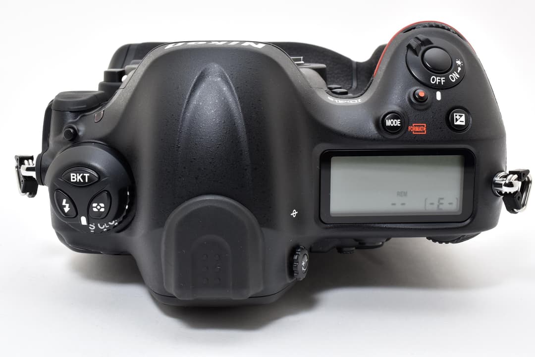 52ショットの■ほぼ新品■ Nikon ニコン D4s #C665