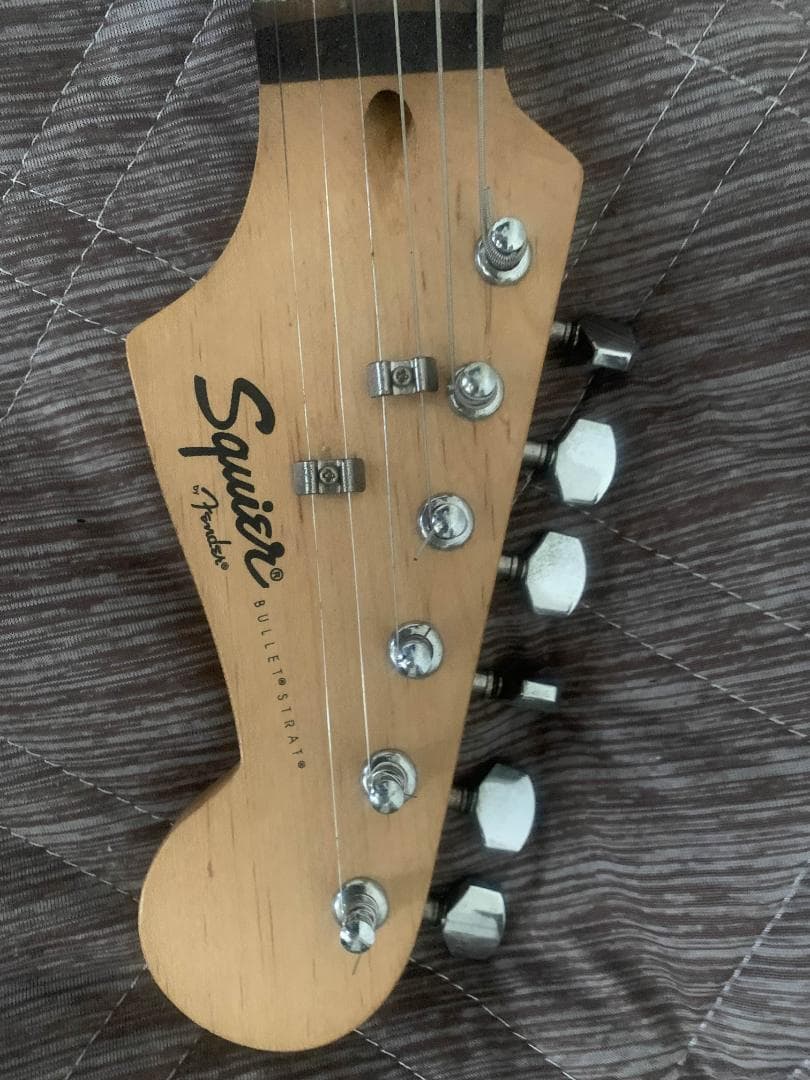 Squier ストラトキャスター ブラック　初心者用ギター