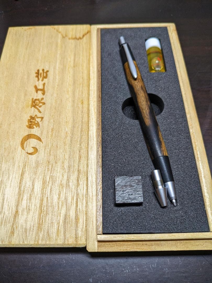 野原工芸特上黒柿　旧型　固定式口金　艶消しシルバー　美品　お値下げ交渉可能