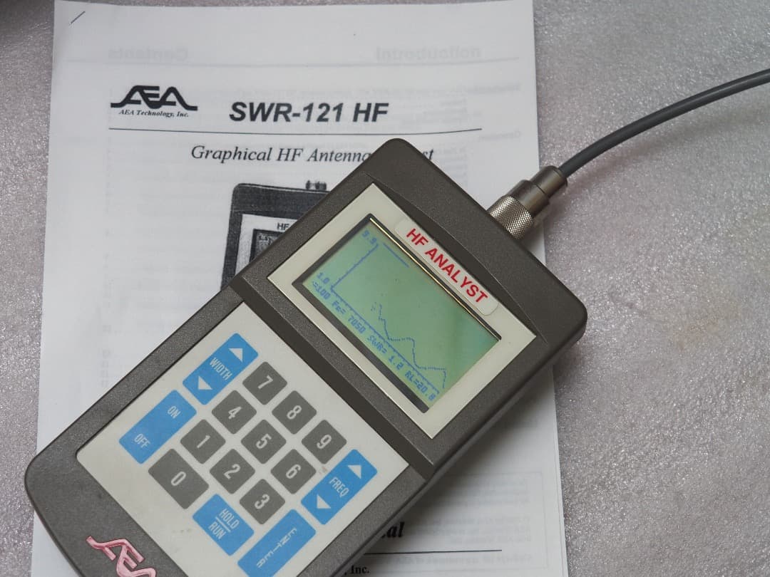 AEA HFアンテナアナライザー SWR-121 アンテナ分析器（ジャンク）