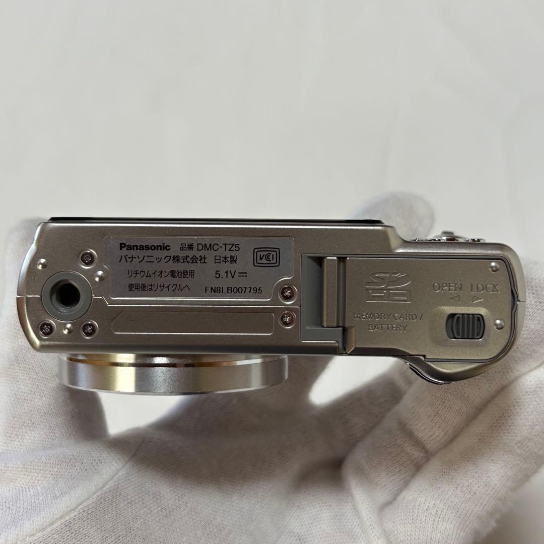 ★美品★ Panasonic デジカメ LUMIX DMC-TZ5 シルバー