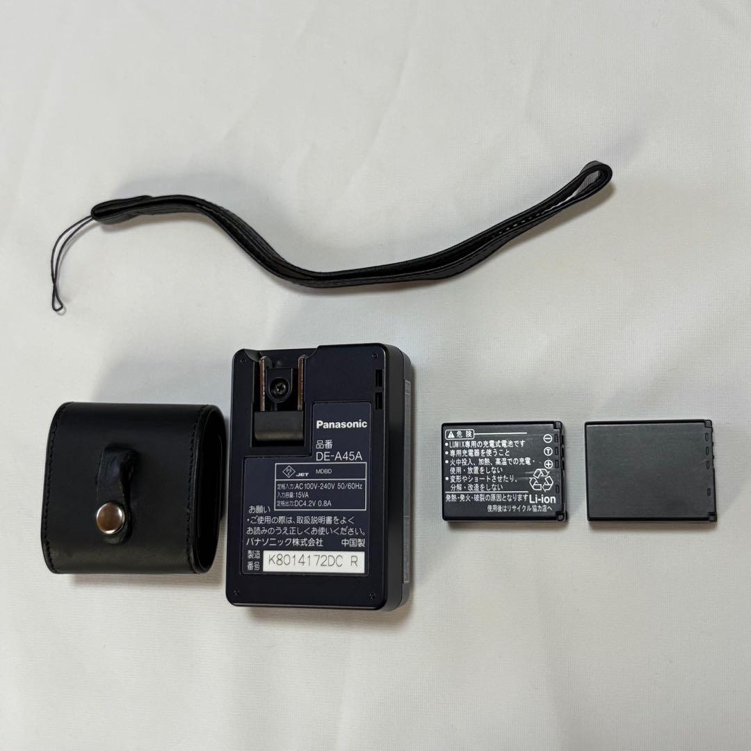 ★美品★ Panasonic デジカメ LUMIX DMC-TZ5 シルバー