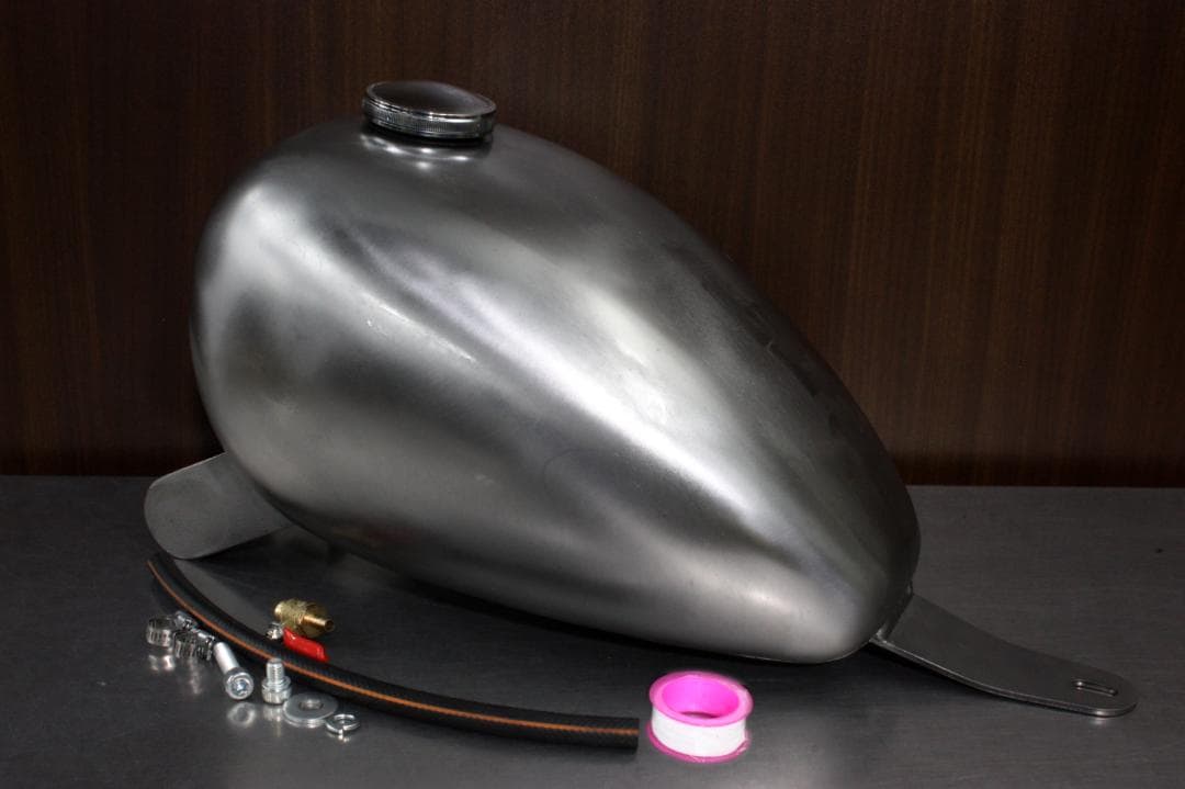 ★25　新品未使用 ビラーゴ250 ピーナッツタンクKIT　説明書付き