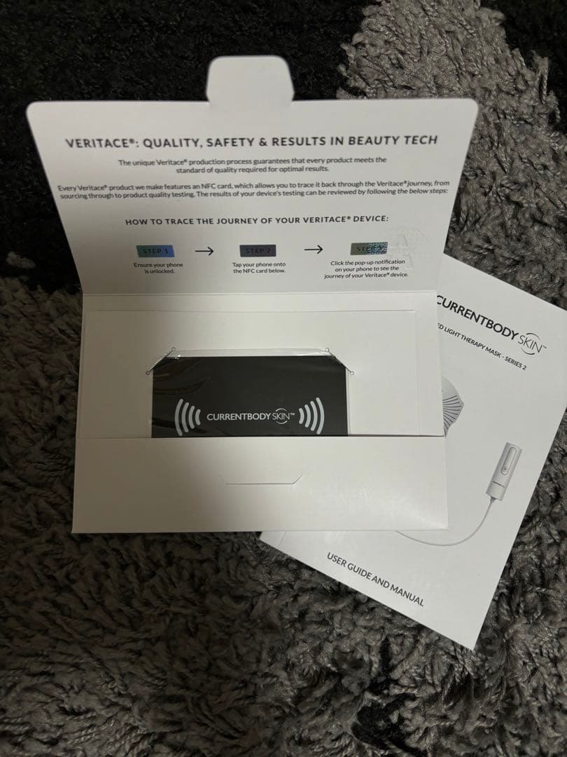 CURRENTBODY SKIN™ LEDライトセラピーマスク　シリーズ2