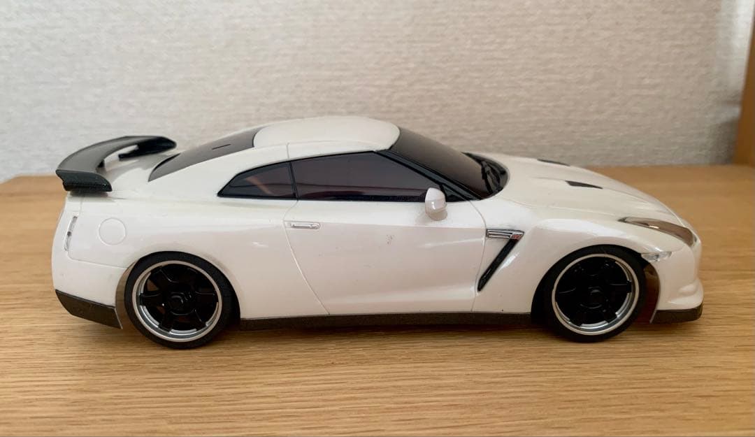 ミニッツ 京商　GT–R ボディー2台