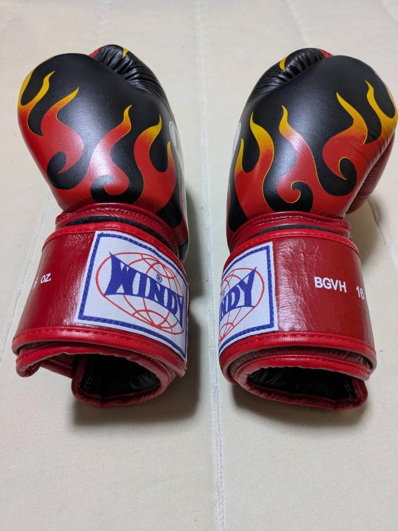 【女子数回のみ使用】WINDY グローブ 16oz